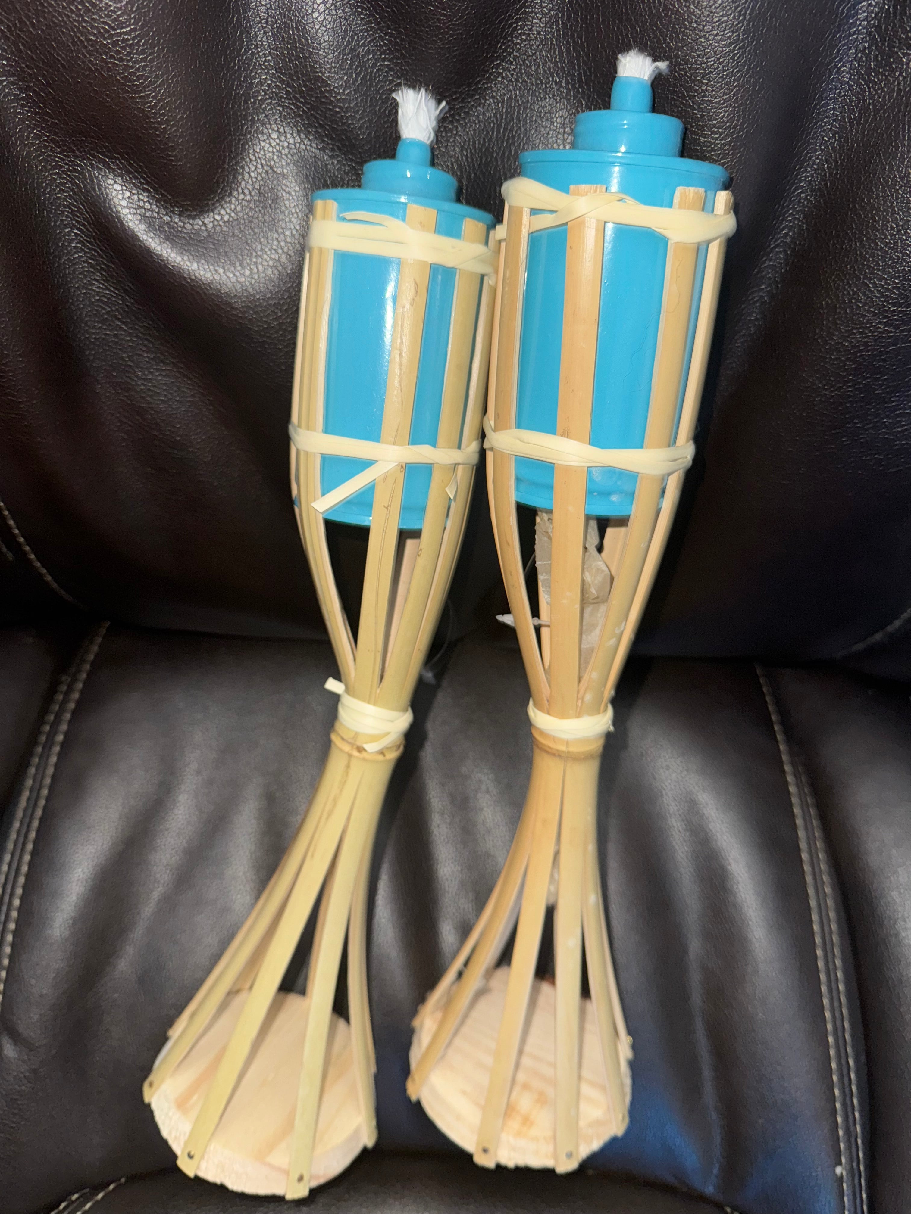 Tiki Torch Set